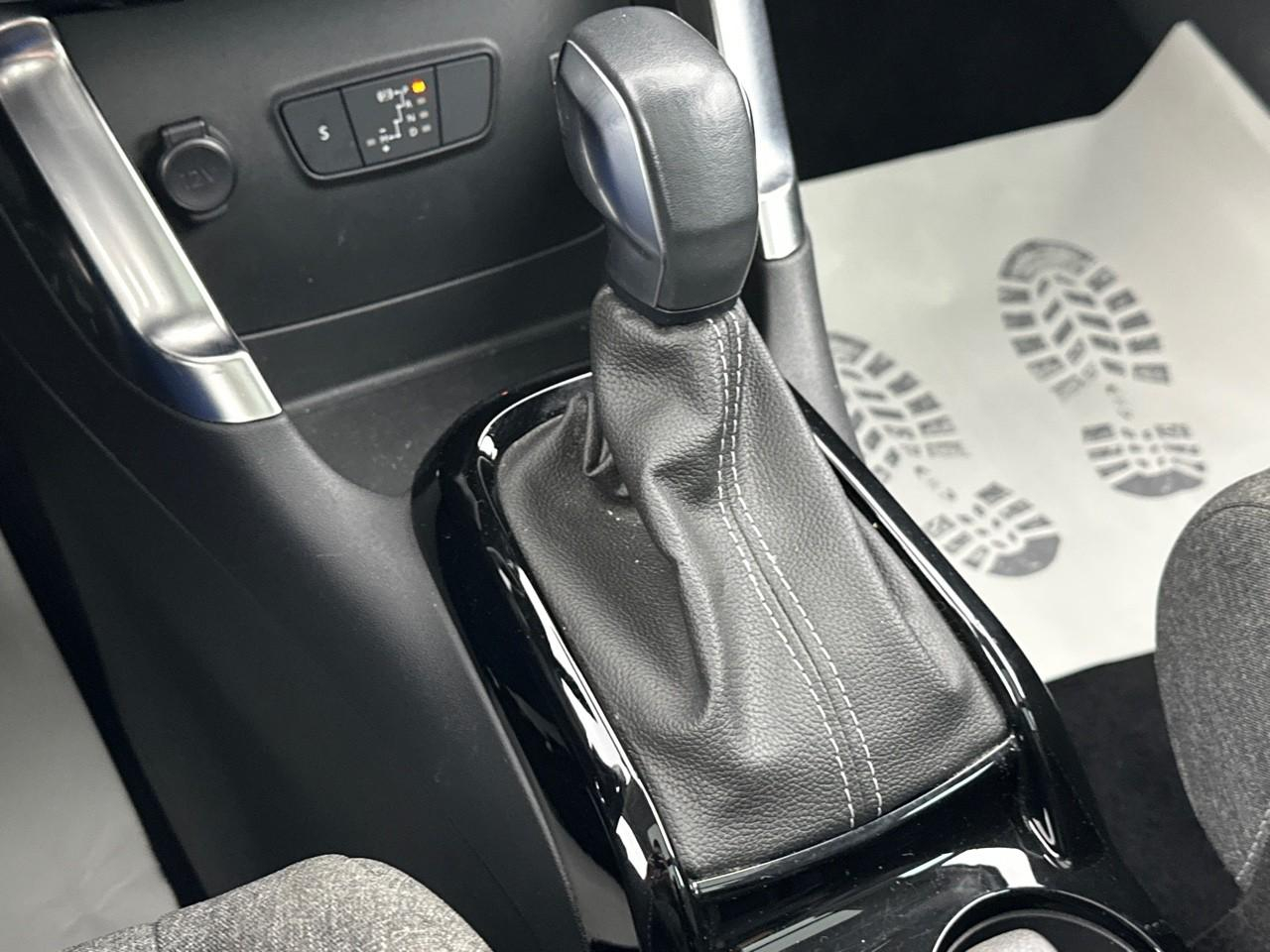 Citroën C3 Aircross puretech 130 s&s eat6 shine pack — photo 30