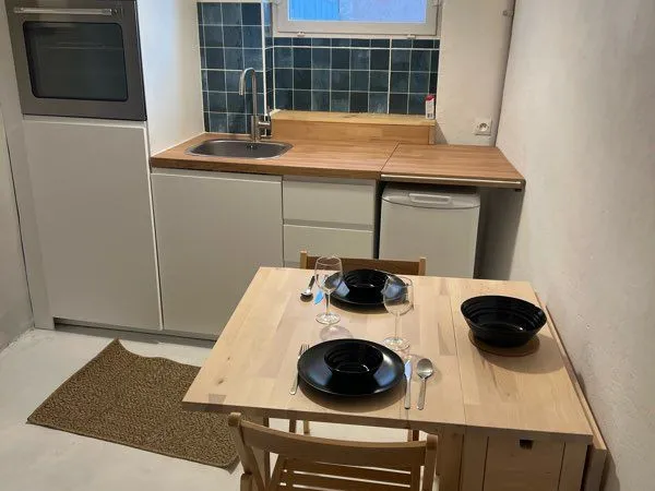 Duplex 30m2 +coin nuit LOURMARIN