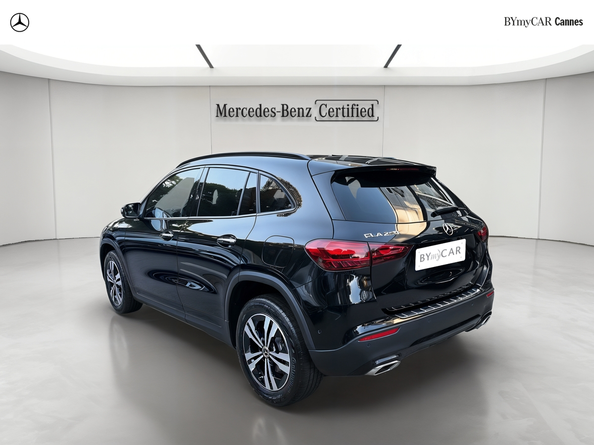 Mercedes GLA 250 e 8G-DCT — photo 3