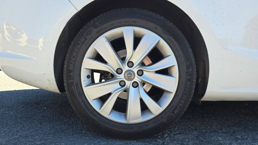 Opel Cascada 1.6 Turbo 170 BVA6 - Cosmo – 2016 – 123412 km – Essence – Boîte Automatique — photo 45