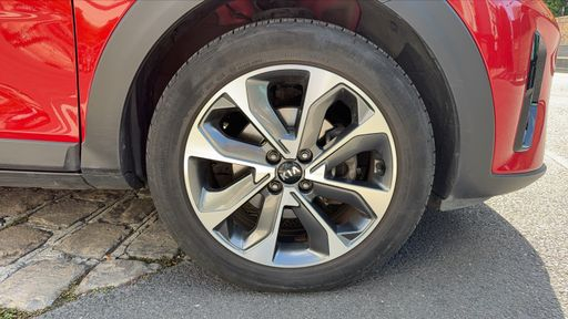 Kia Stonic 1.0 T-GDI 120 - Design – 2019 – 65938 km – Essence – Boîte Manuelle — photo 12
