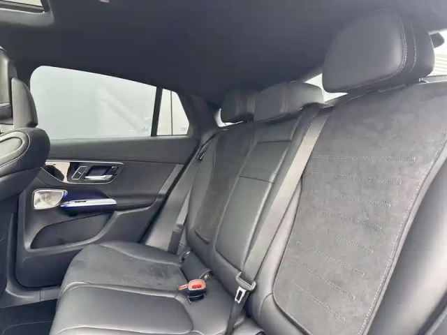 Mercedes Glc coupe 300 d e hybrid eq 9g-tronic 4matic — photo 46