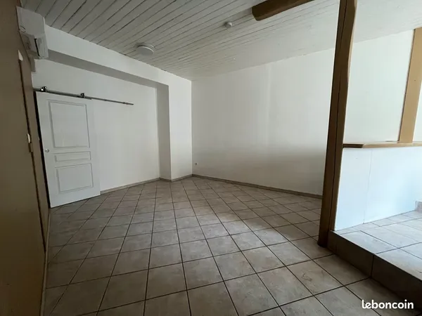 Location Appartement T2 44 m² - DPE A - Climatisation - Parking privé - Gond-Pontouvre / Champniers