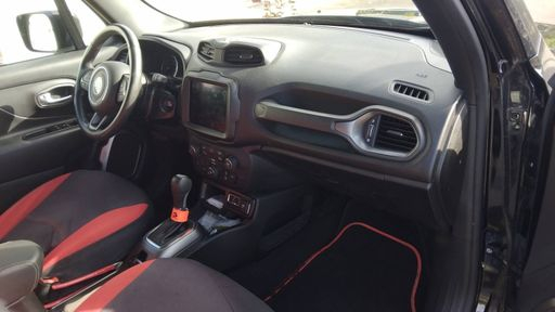 Jeep Renegade 1.3 GSE T4 150 BVA6 - Limited – 2020 – 107948 km – Essence – Boîte Automatique — photo 14