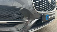 Jaguar F-Pace P400e Plug-in-Hybrid SE BVA8 AWD — photo 21