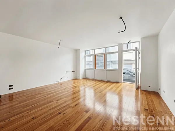 Local commercial - bureaux - 75m² , Hypercentre d'Hennebont