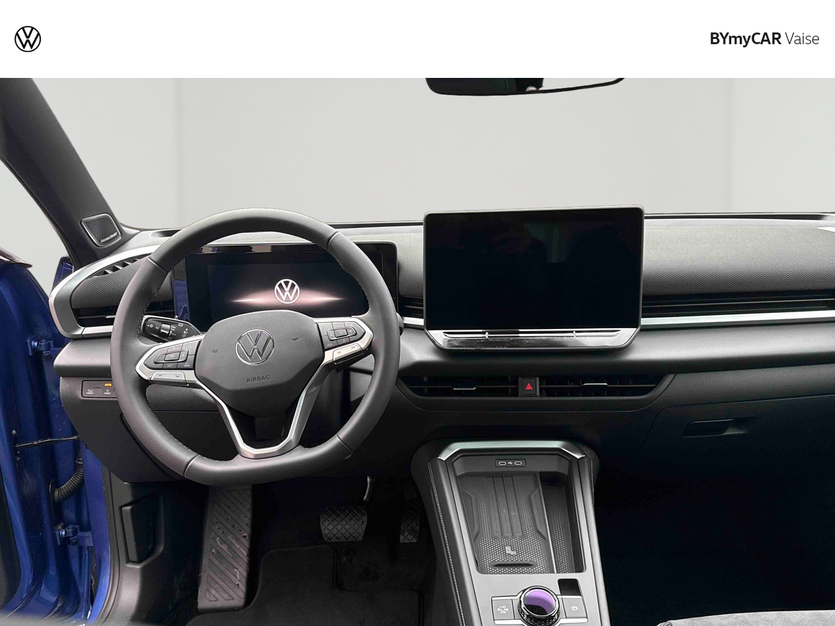 Volkswagen T-Roc 1.5 eTSI EVO2 Hybrid 116 ch DSG7 — photo 9