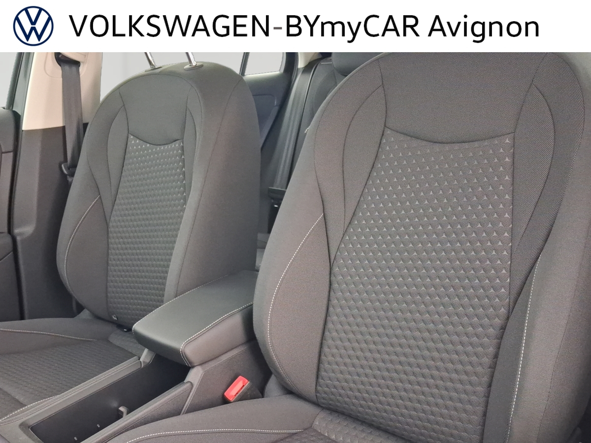 Volkswagen T-Roc 1.5 eTSI EVO2 Hybrid 116 ch DSG7 — photo 23