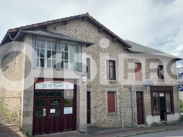 Bureaux 302 m²