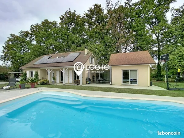 Maison 5 pièces 160 m²