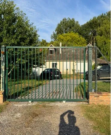 Pavillon à vendre avec Terrain