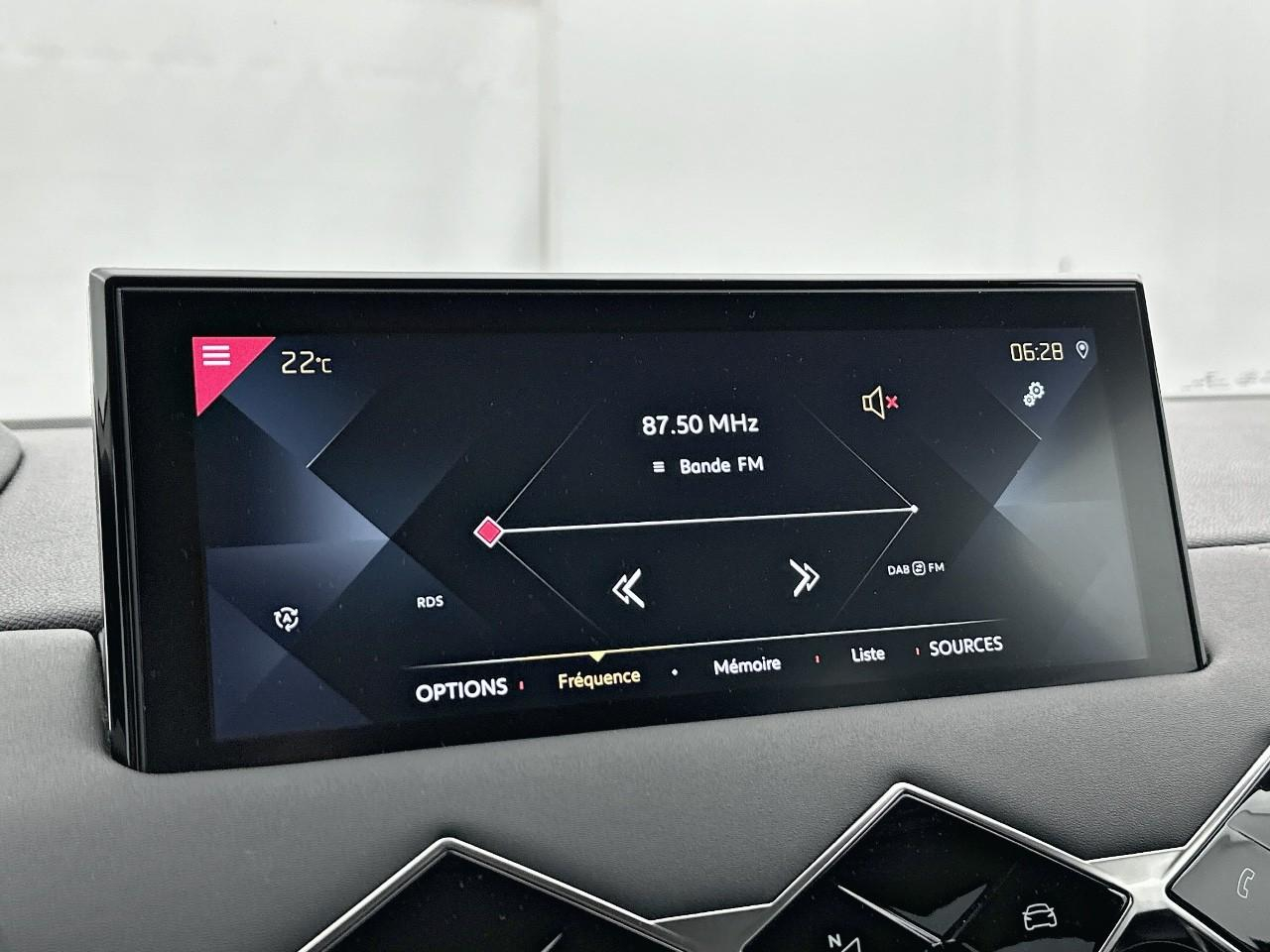 Ds Ds 3 crossback puretech 130 eat8 connected chic — photo 22