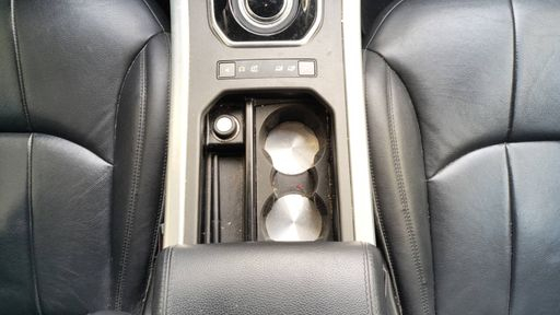 Land Rover Range Rover Evoque 2.0 TD4 180 AWD BVA9 - SE – 2016 – 101881 km – Diesel – Boîte Automatique — photo 9