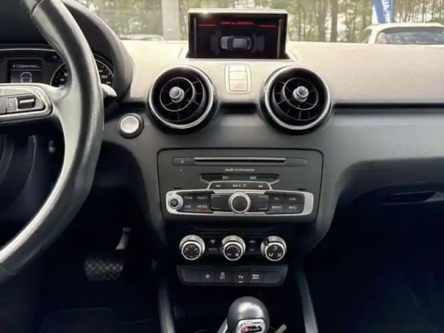 Audi A1 1.4 tfsi 125 s tronic 7 ambition luxe — photo 10