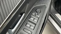 Peugeot 5008 Nouveau SUV 5008 Style BlueHDi 130 S S EAT8 — photo 19