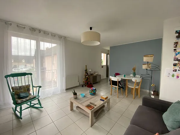 A LOUER - Appartement T2 sur la commune de Gaël, proche Saint Méen le Grand