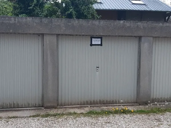 Garage à louer rue verte 76000 Rouen / proche gare