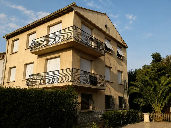 Maison 11 pièces 250 m²