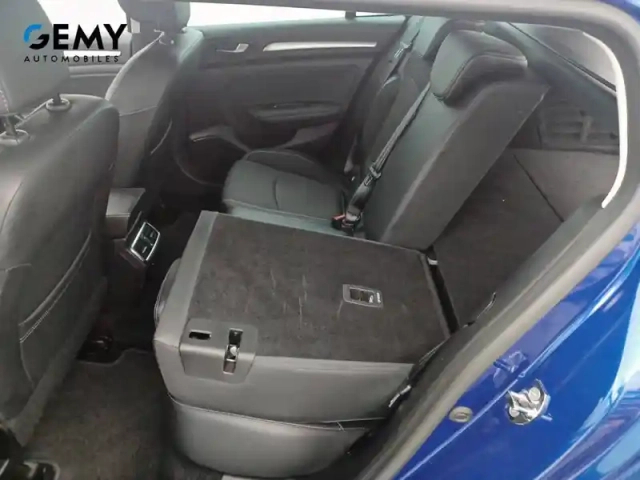 Renault Megane mégane iv estate phev 160 — photo 53