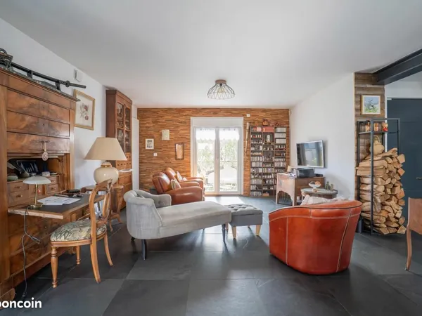 Maison 6 pièces 174 m²