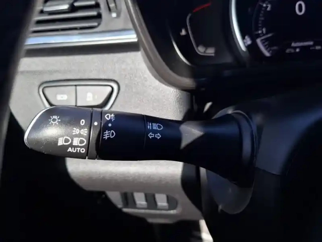 Renault Kadjar tce 140 fap — photo 32