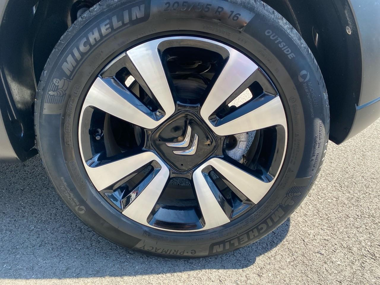 Citroën C3 1.2 puretech 110ch s&s shine eat6 — photo 11