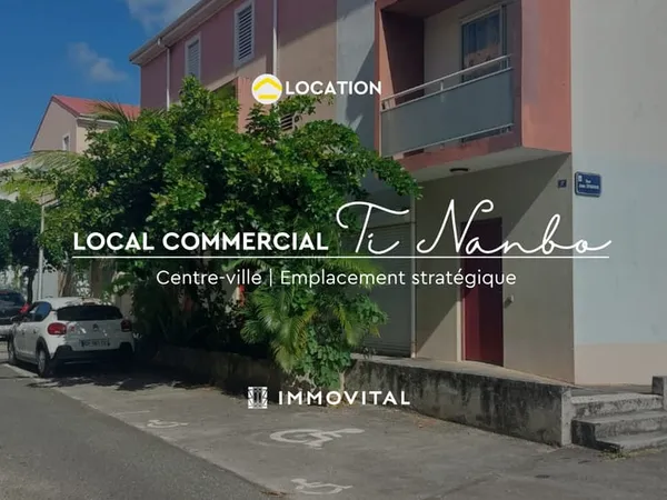 À LOUER Local professionnel / commercial Boulevard Levas