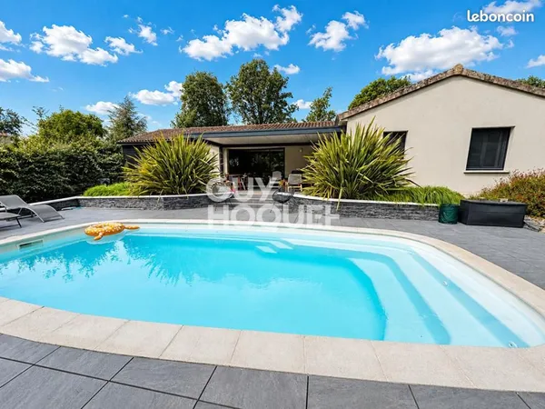 Propriété 7 pièces 158 m²