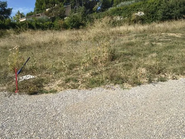 Terrain à bâtir de 602 m² à MANOSQUE (04)