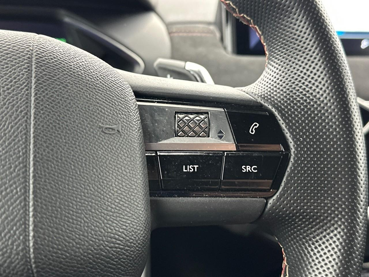 Ds Ds 3 crossback puretech 130 eat8 performance line+ — photo 20