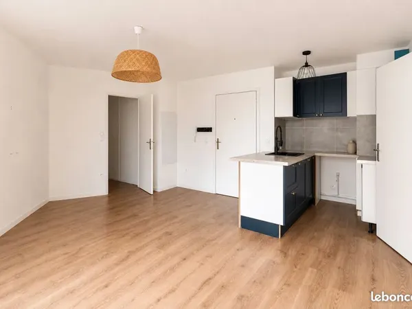 À louer - Bel appartement T3 de 58 m² avec terrasse de 11 m² et parking