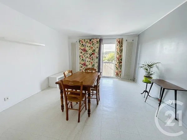 Appartement 2 pièces 58 m²