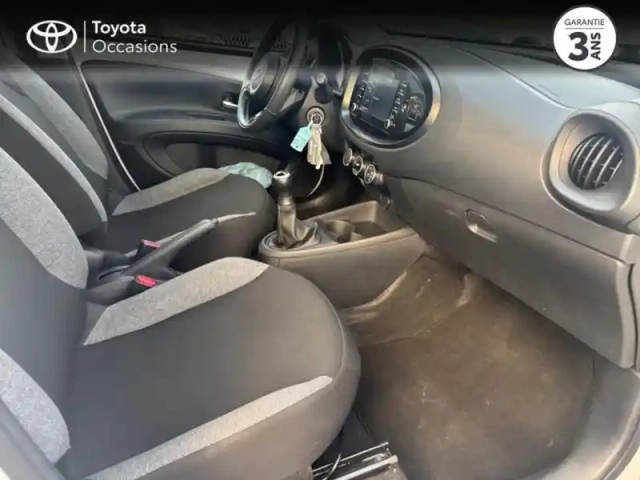Toyota Aygo X 1.0 vvt-i 72ch dynamic my23 — photo 8