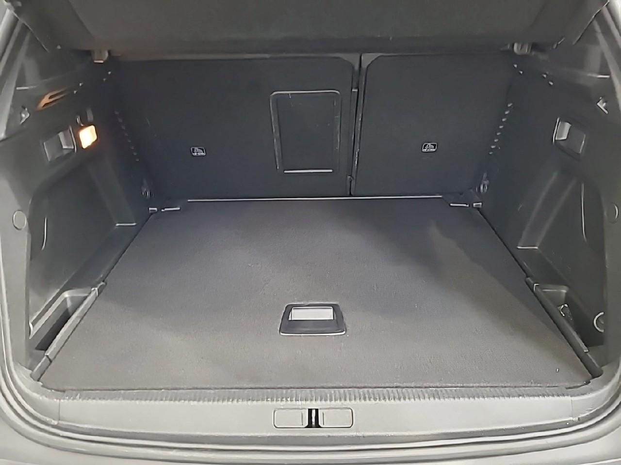 Peugeot 3008 bluehdi 130ch s&s eat8 gt pack — photo 14