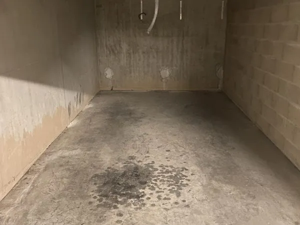 Parking/box 15 m² Lyon