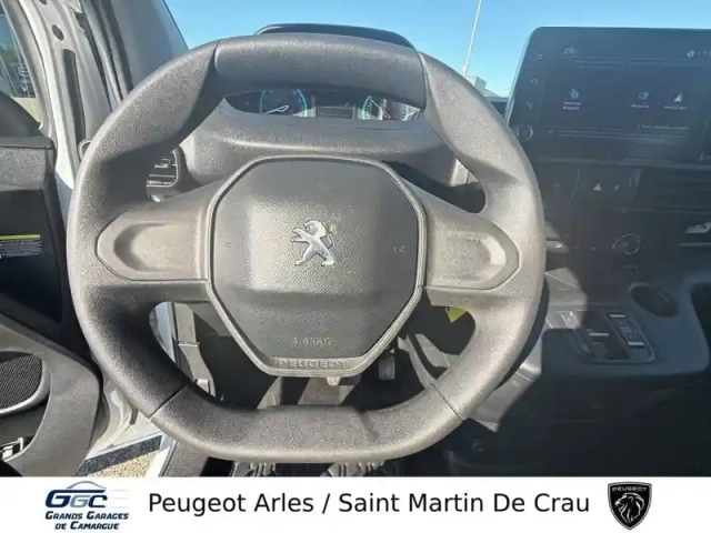 Peugeot Partner e- ca xl 100 kw (136 ch) batterie 50 kwh — photo 16