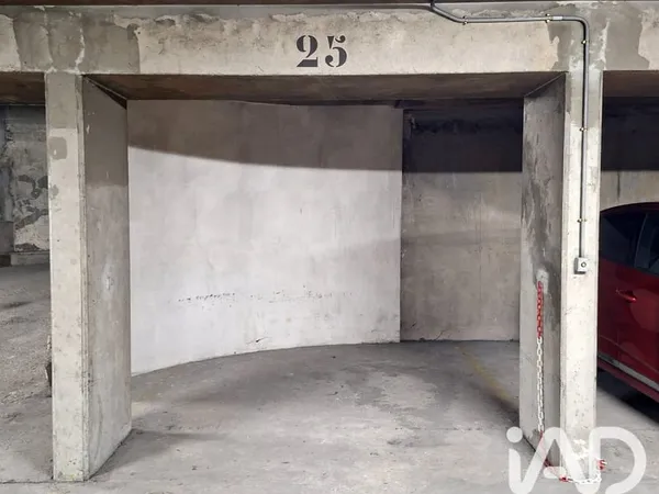 Parking 10 m²