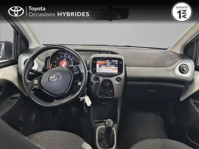 Toyota Aygo 1.0 vvt-i 72ch x-play 5p my20 — photo 8