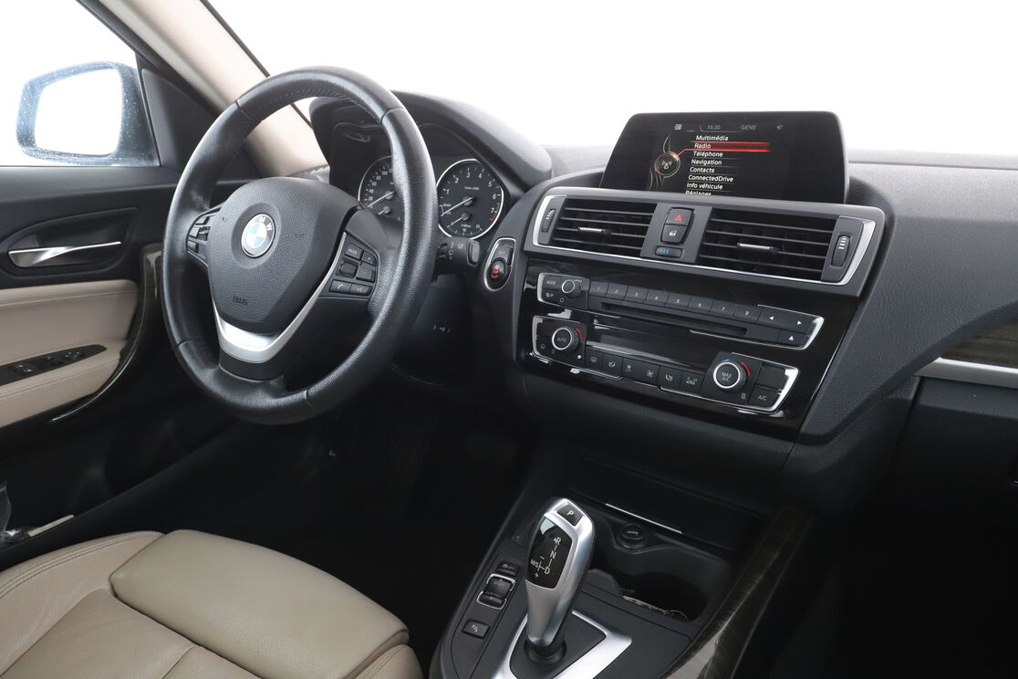 BMW Série 2 Coupé 220i Luxury BVA8 — photo 12