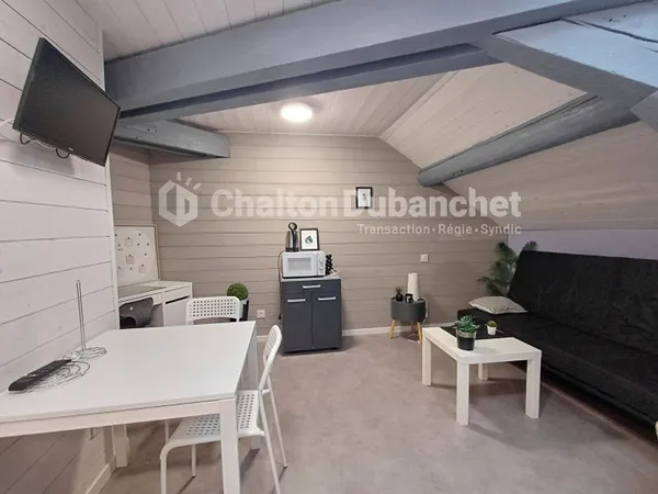 Appartement 1 pièce 14 m²