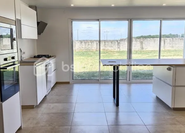 Maison 4 pièces 151 m²