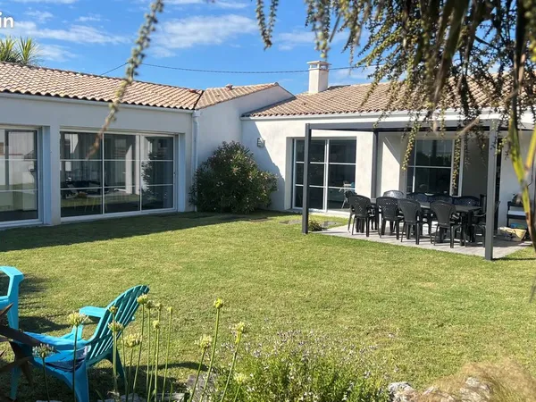 Maison st denis oleron ideal 2 familles bord de mer aucun travaux