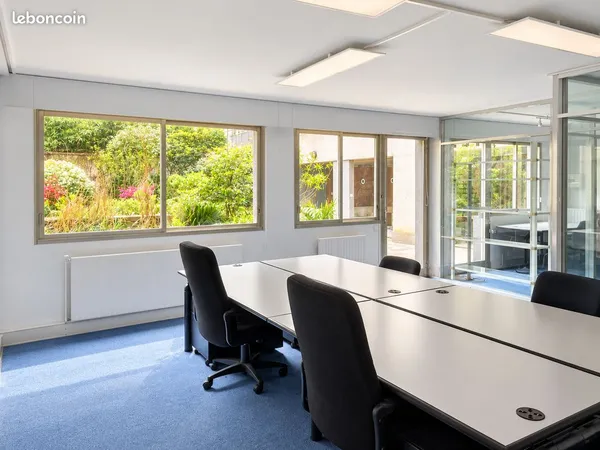 Bureaux 121 m² en rez-de-jardin - Ranelagh - Sans frais d'agence