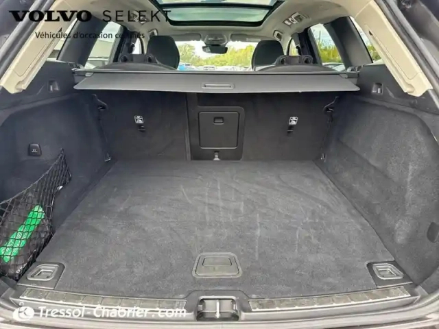 Volvo Xc60 t6 awd hybride rechargeable 253 ch+145 ch geartronic 8 ultra style dark — photo 8