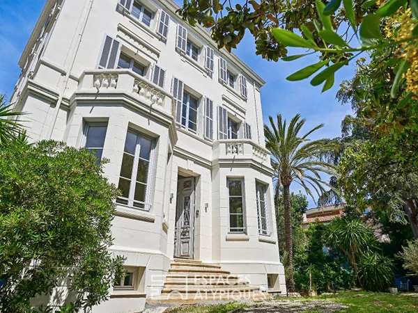 Cannes Oxford - 3 pièces bourgeois avec jardin privatif et réhabilitation d'exception