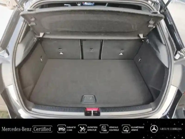 Mercedes Classe A 250 e hybride rechargeable 218ch amg line 8g-dct — photo 12