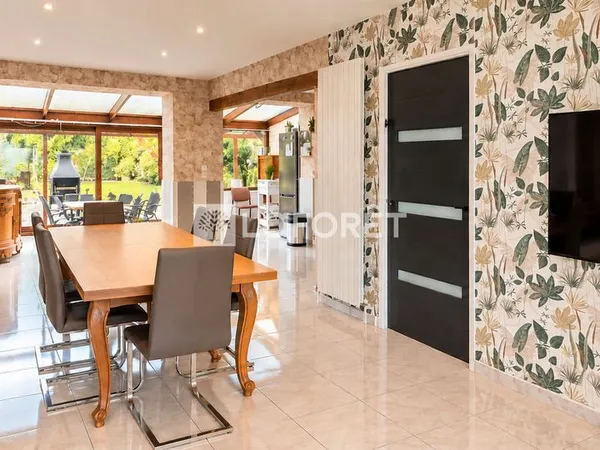 Maison 5 pièces 140 m²