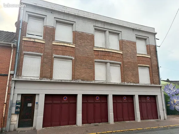 Studio 1 pièce 33 m²