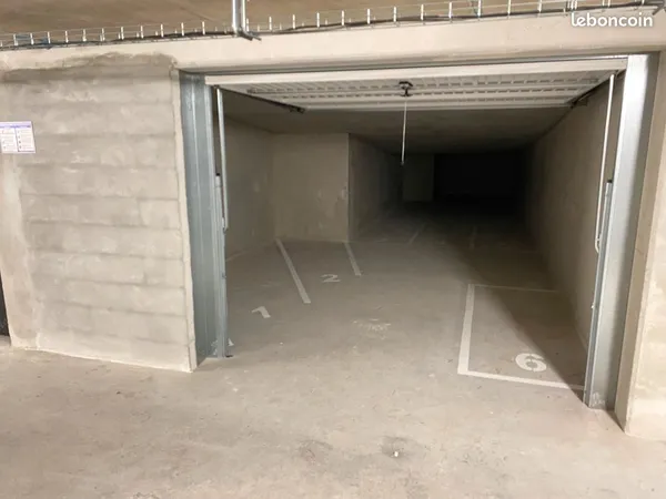 🏍️ Place moto/scooter/vélo - Résidence sécurisée - Triple accès - 55/mois CC | Gaillard (Rue de Genè