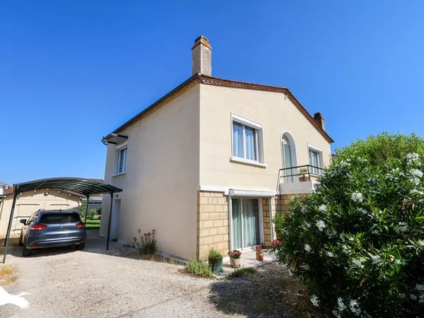 Maison 6 pièces 122 m²